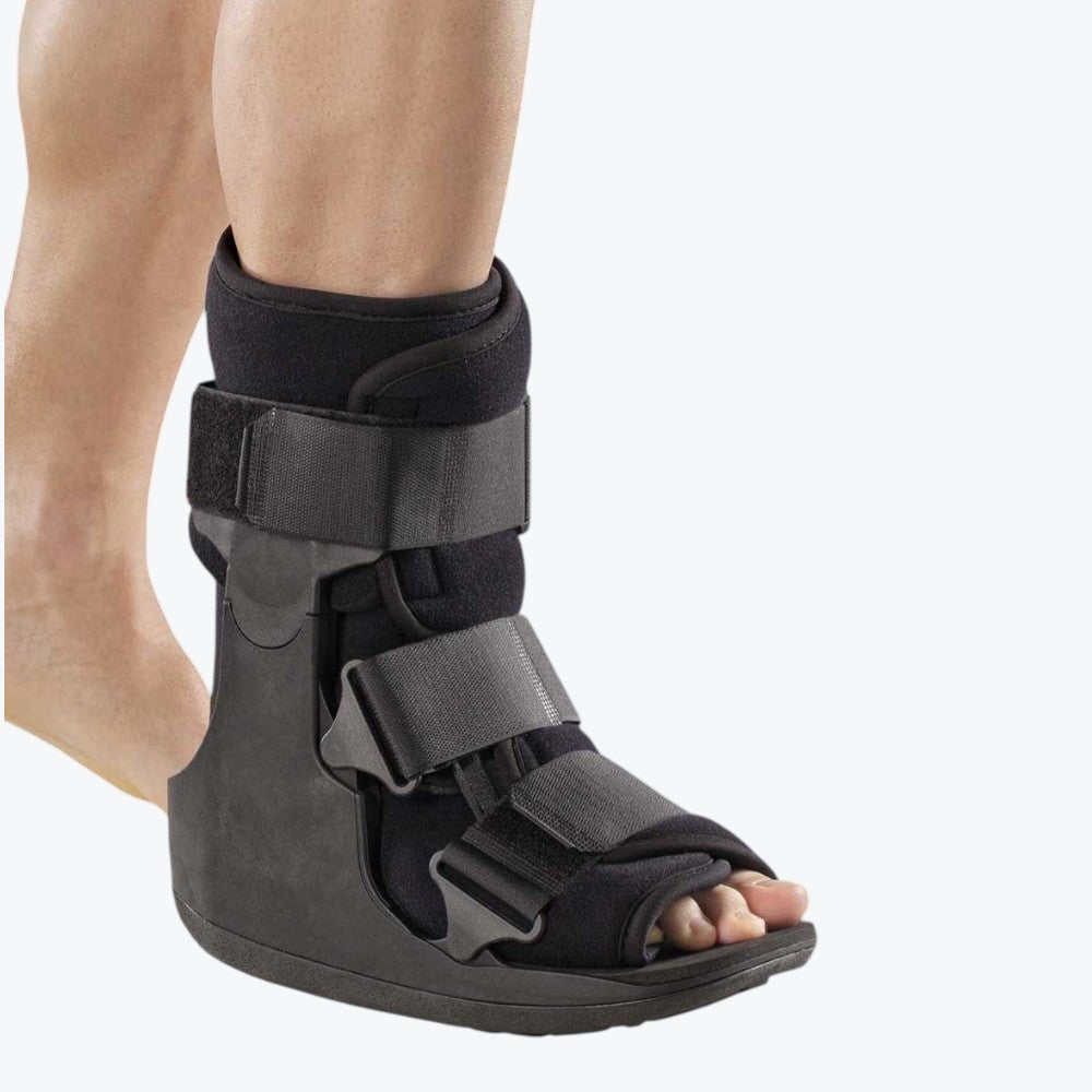 Tutore Walker Corto per Piede e Caviglia – Stivaletto Ortopedico Immobilizzante